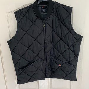 Dickies Men's Diamond Quilted Nylon Vest